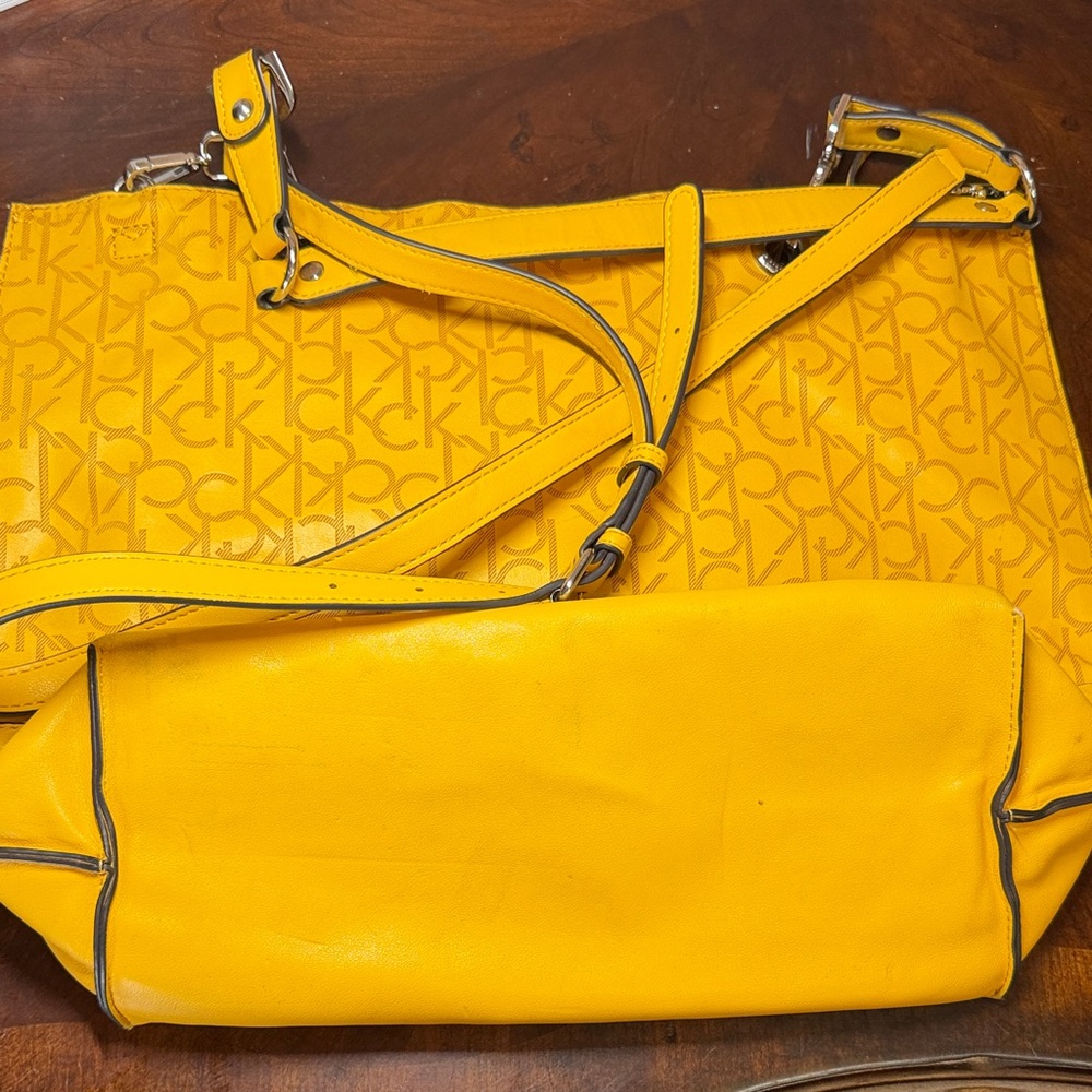 Calvin Klein Vibrant Yellow Shoulder Bag Set